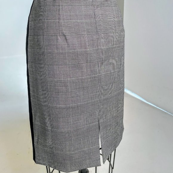 Piazza Sempoine Black & White Houndstooth/Plaid Mixed Pattern Wool Skirt Sz. 44 - Picture 8 of 11